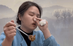娇娃酒吧点鸭，事后无钱食屎抵押
